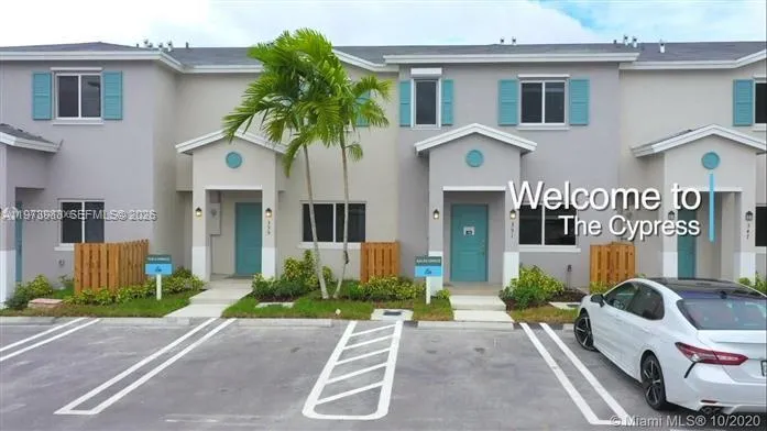 4 bedroom 3 bath for sale at 445 NW 12th Ave, Florida City FL 33034