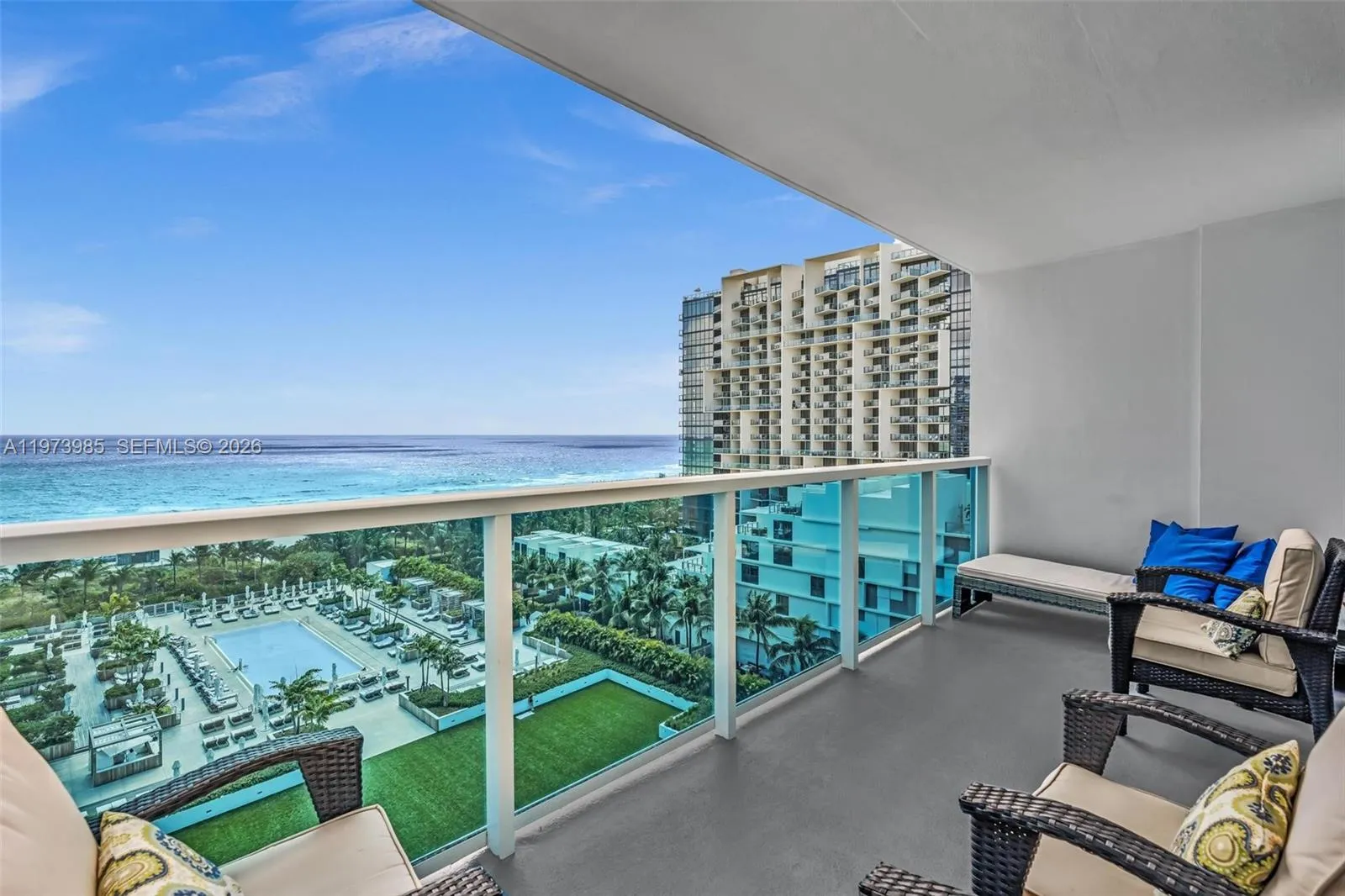 2301 Collins Ave, Miami Beach FL 33139