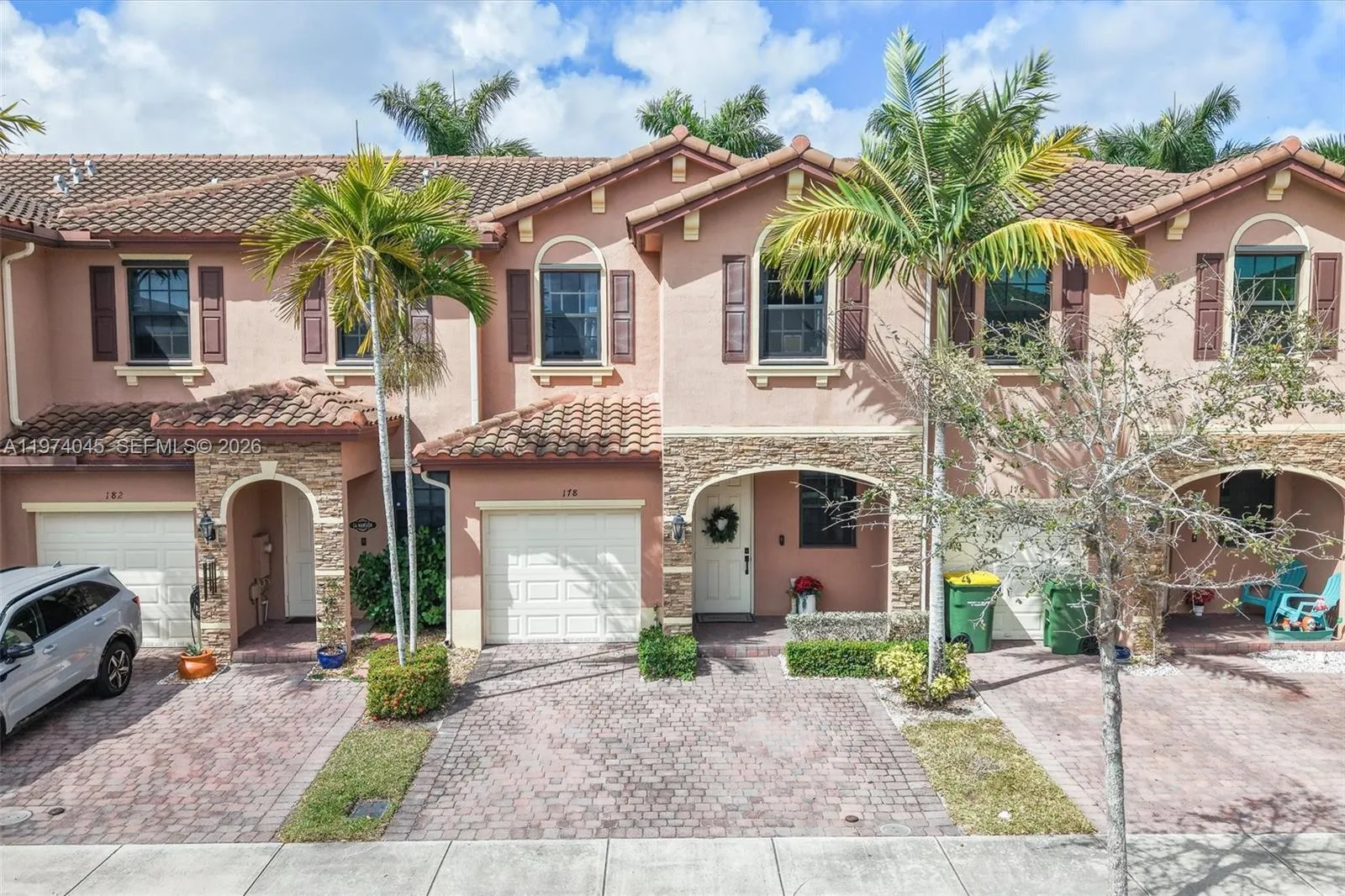 3 bedroom 2 bath for sale at 178 SE 33rd Ter, Homestead FL 33033