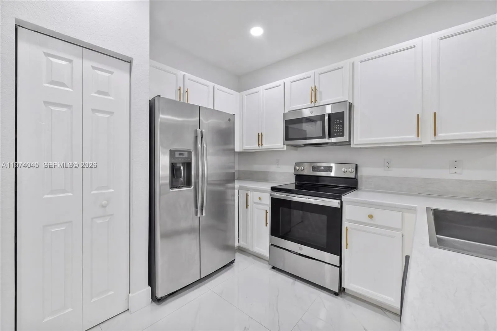 178 SE 33rd Ter, Homestead FL 33033