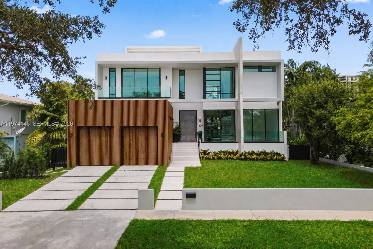 1379 NE 104th St, Miami Shores FL 33138
