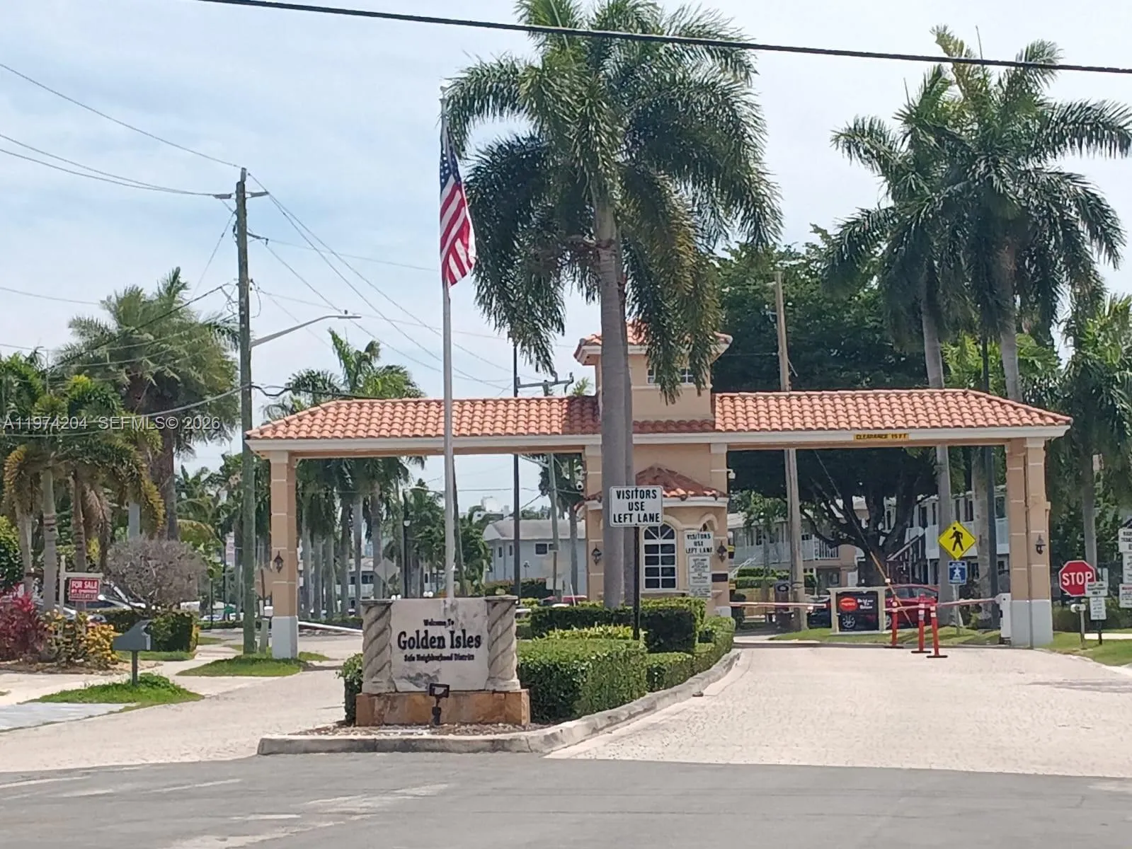 1 bedroom 1 bath for sale at 600 Layne Blvd # 216, Hallandale Beach FL 33009