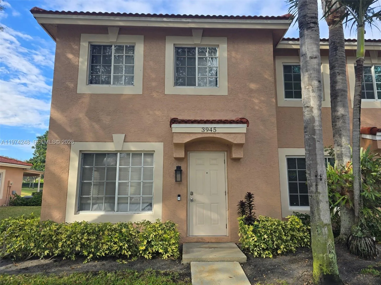 3 bedroom 2 bath for sale at 3945 Kamena Ct, Boynton Beach FL 33436