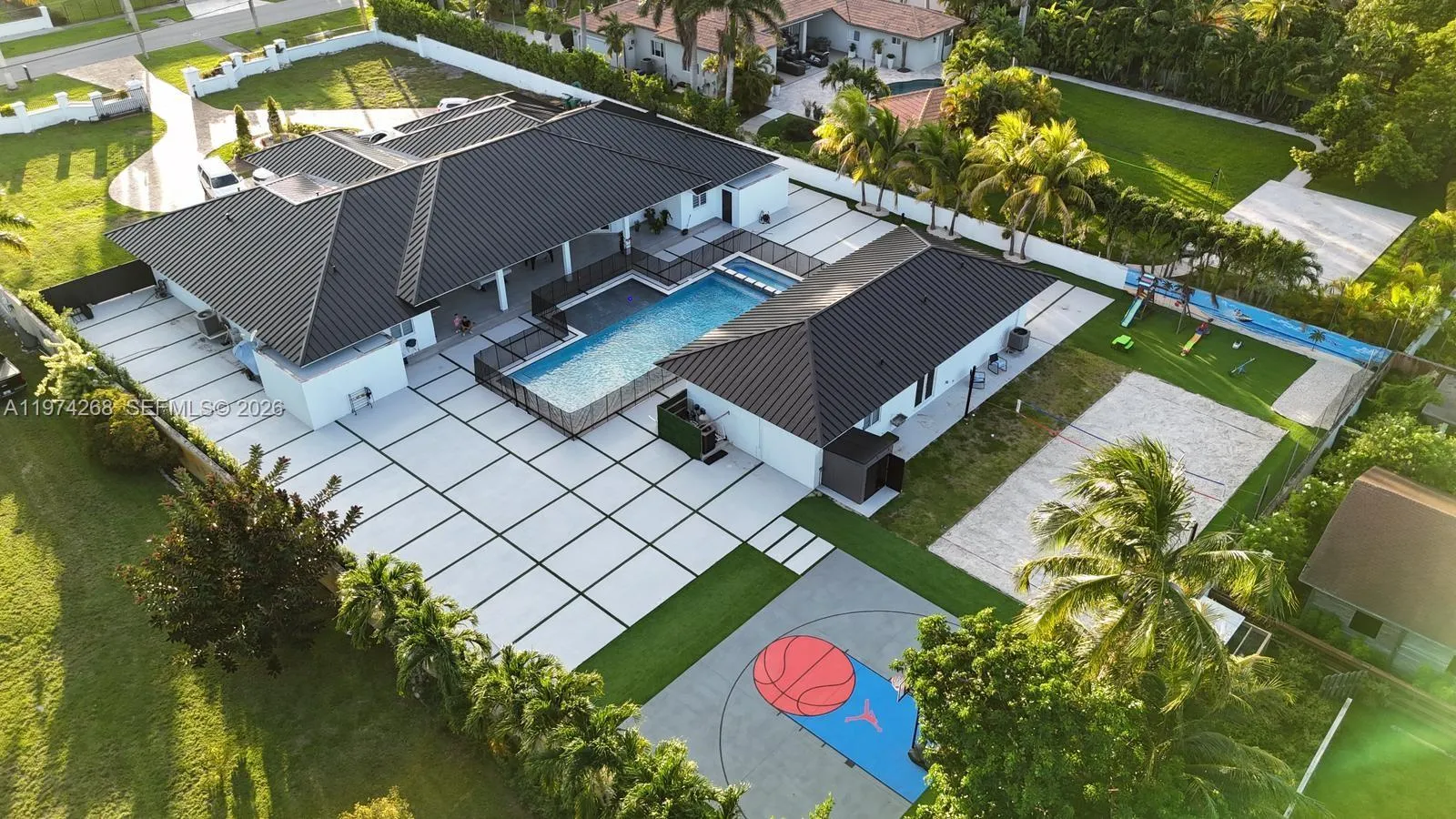 6 bedroom 7 bath for sale at 365 NW 132nd Ave, Miami FL 33182