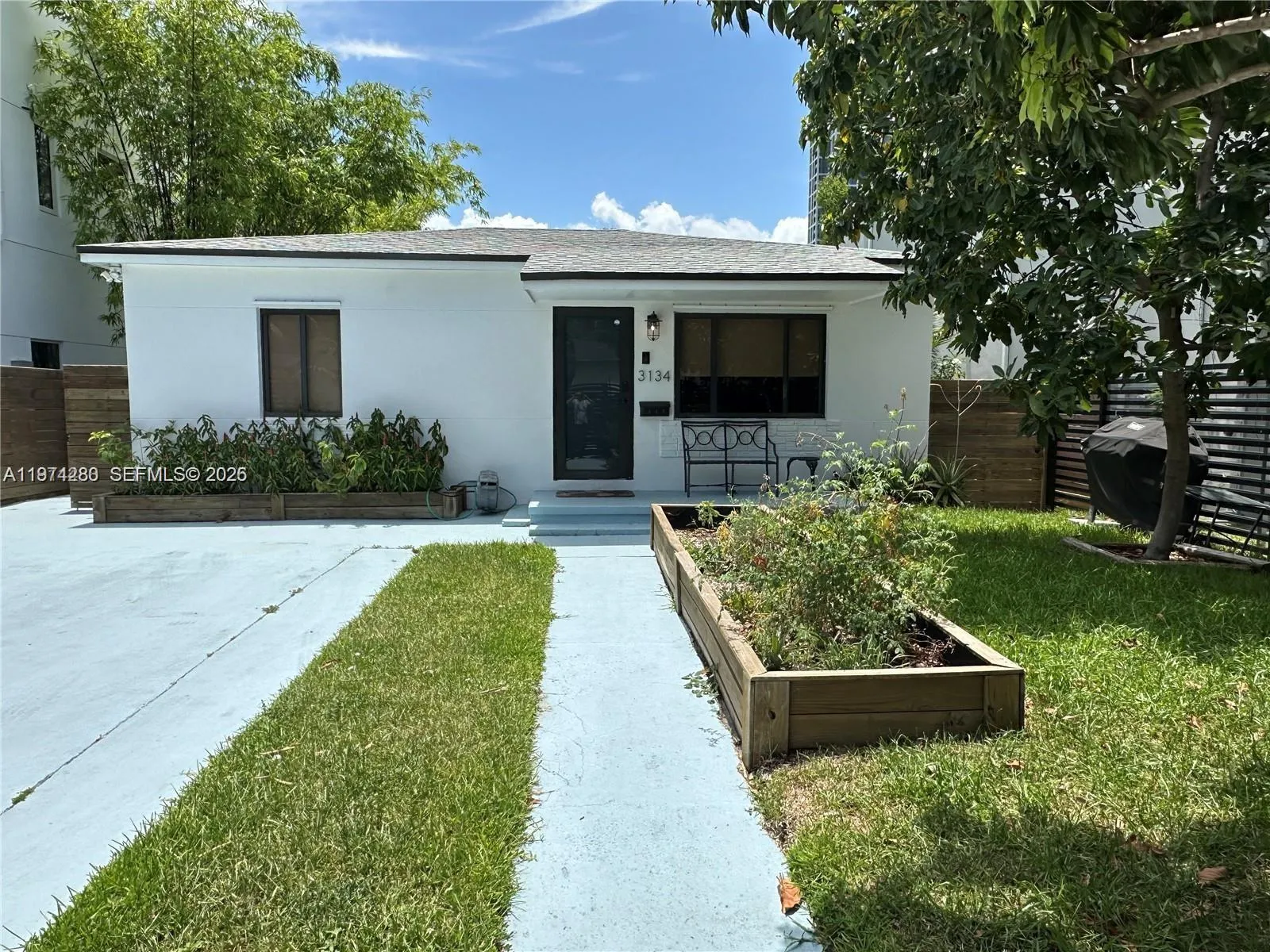 5 bedroom 3 bath for sale at 3134 Carter St, Miami FL 33133