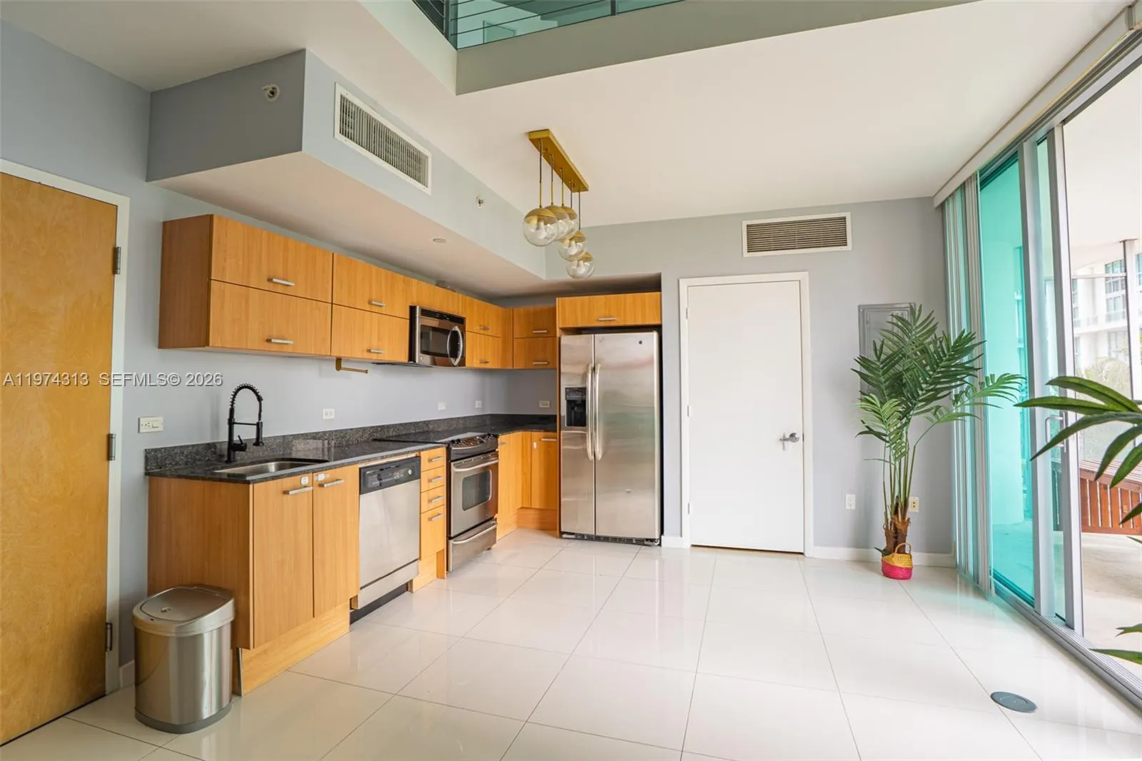 350 S Miami Ave # 511, Miami FL 33130