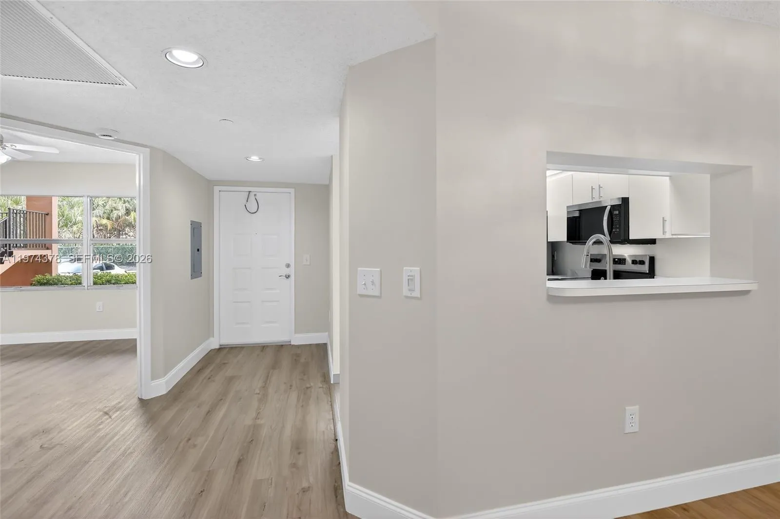 701 SW 142nd Ave # 113S, Pembroke Pines FL 33027