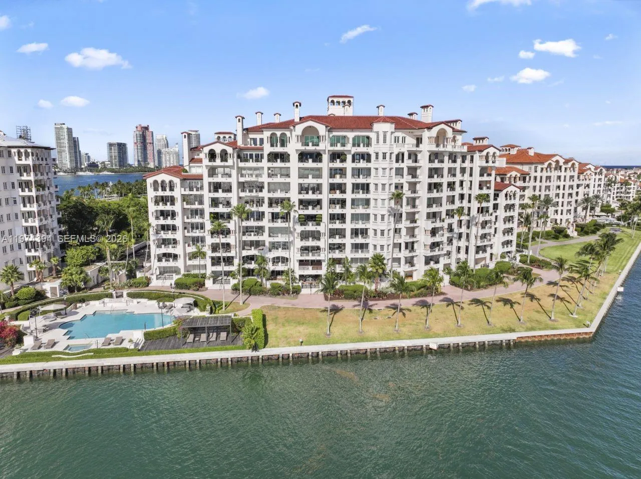 5266 Fisher Island Dr # 5266, Miami Beach FL 33109