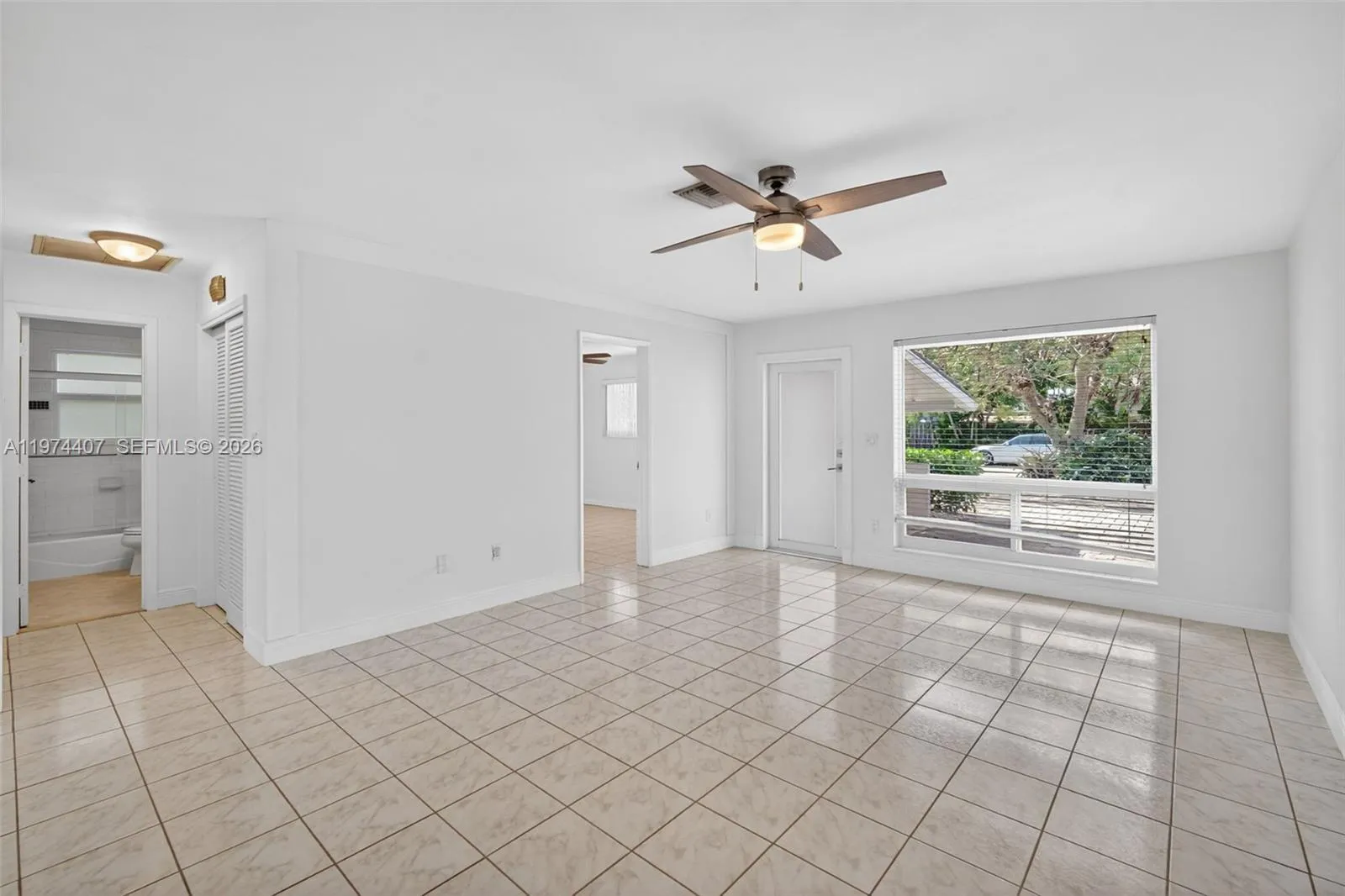 5650-5652 NE 17 TERRACE, NE 17th Ter, Fort Lauderdale FL 33334