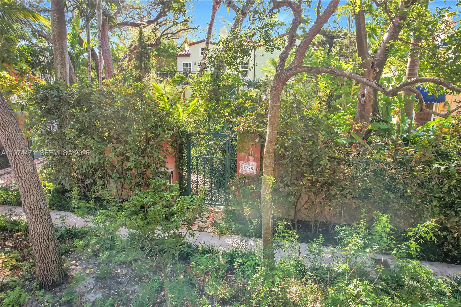 1720 Espanola Dr, Miami FL 33133