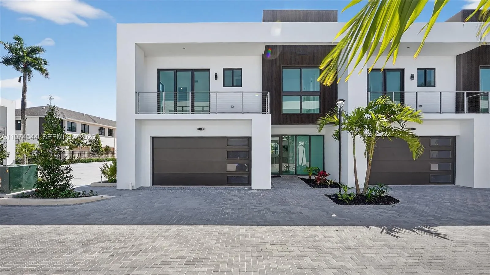 3 bedroom 2 bath for sale at 4648 SW 32ND AVE # B3, Dania Beach FL 33312