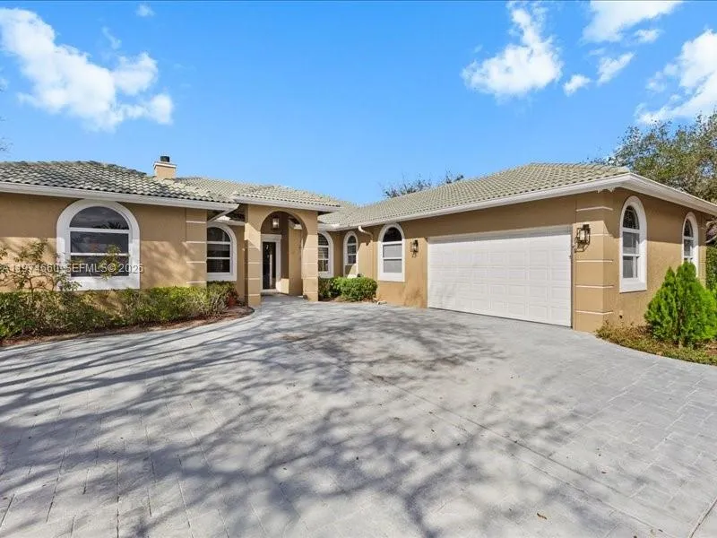 7 bedroom 5 bath for sale at 12343 NW 19th St, Plantation FL 33323