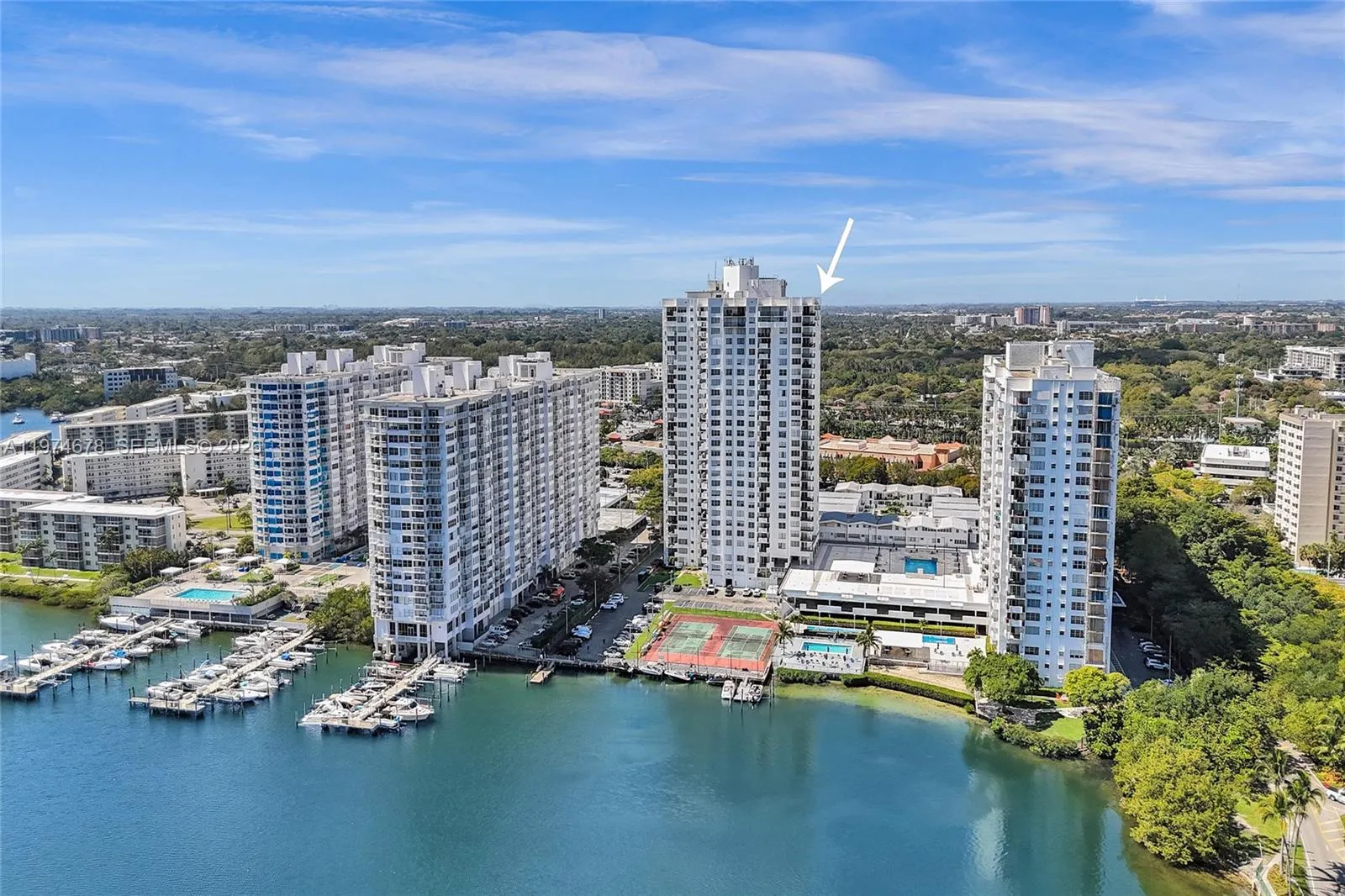 2750 NE 183rd St # 406, Aventura FL 33160