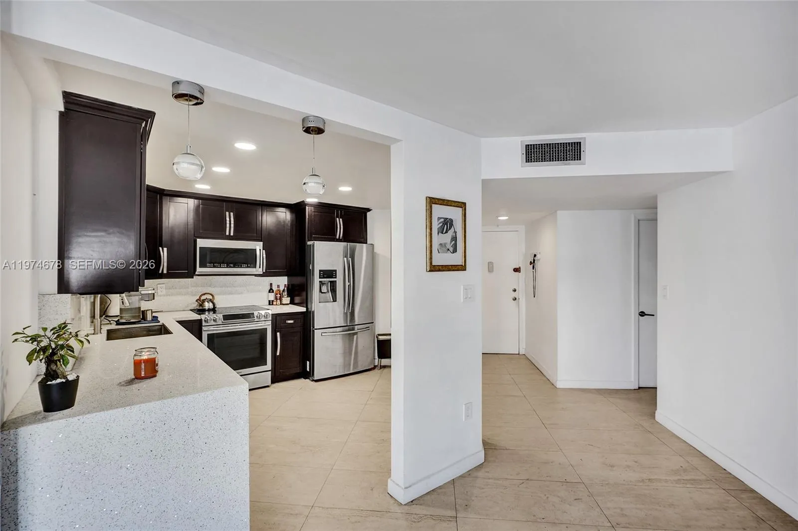 2750 NE 183rd St # 406, Aventura FL 33160