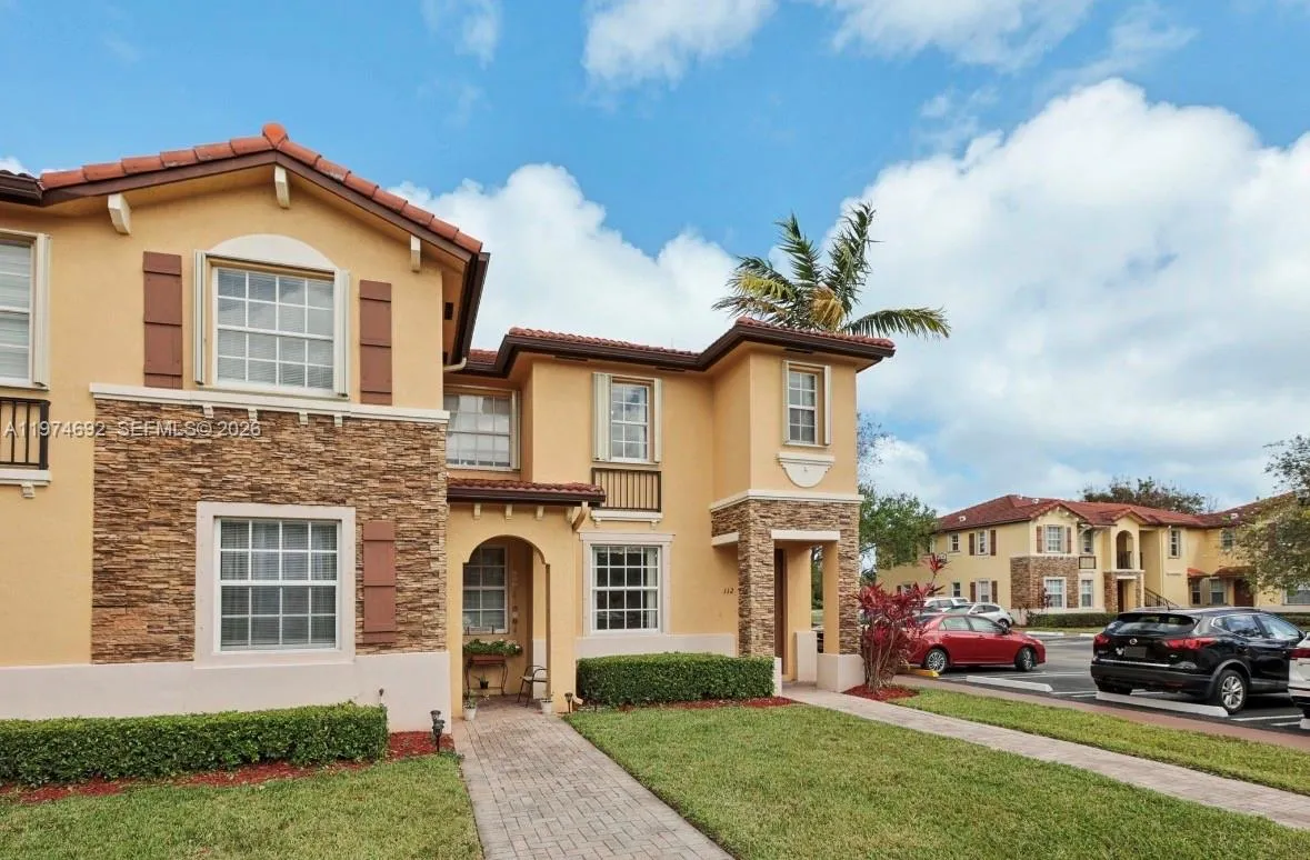 1650 NE 33rd Rd # 10, Homestead FL 33033