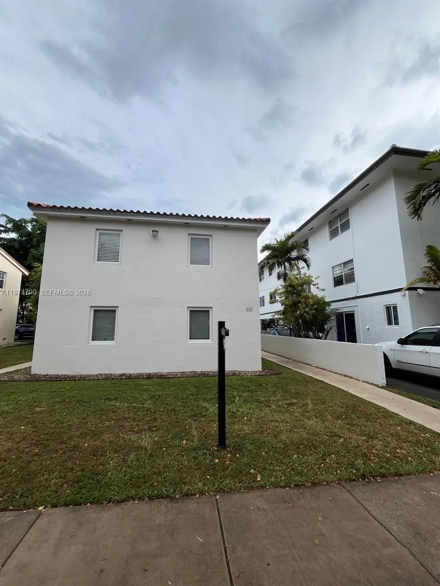 510 Santander Ave # 1, Coral Gables FL 33134