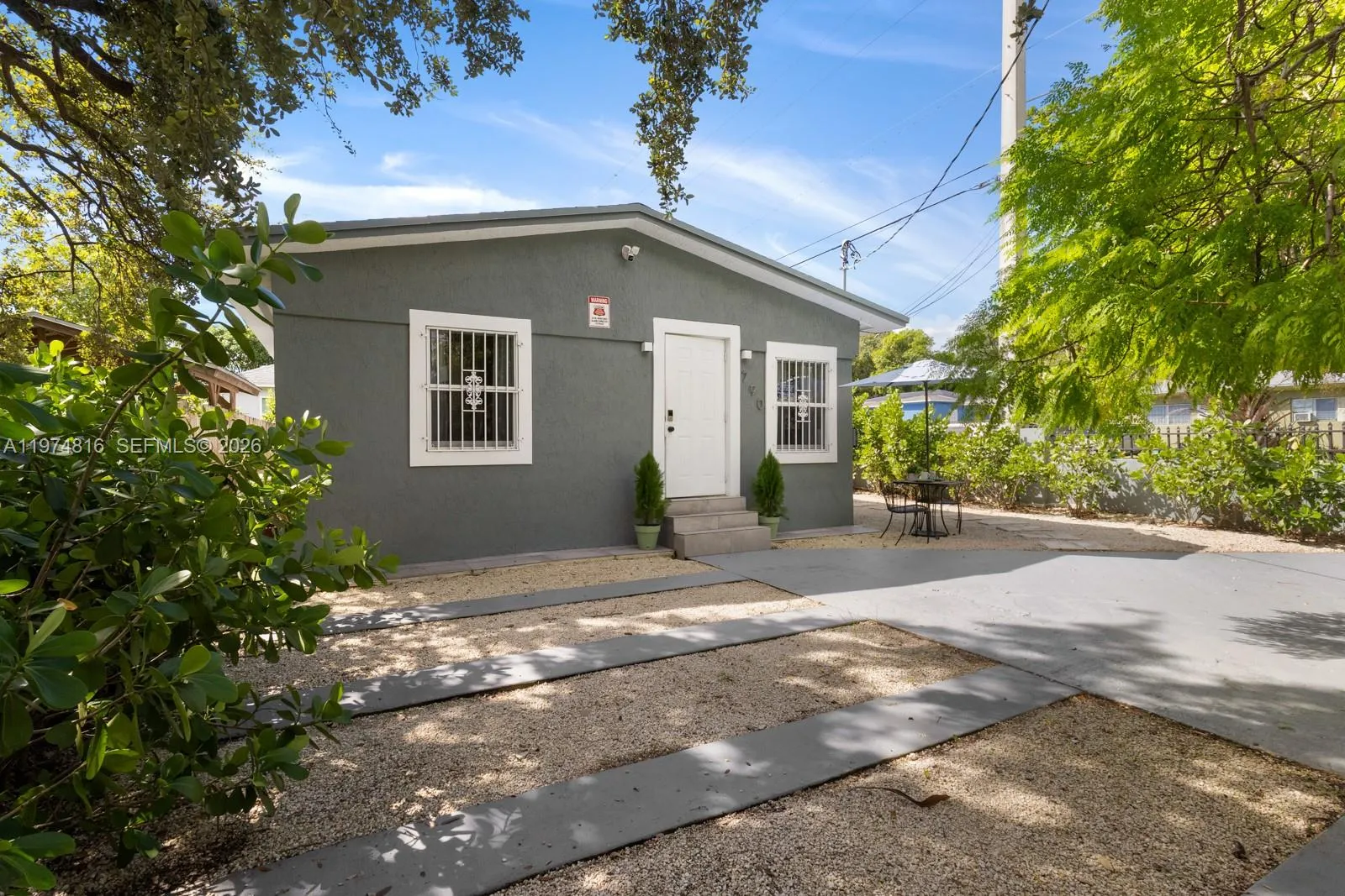790 NW 60th St, Miami FL 33127