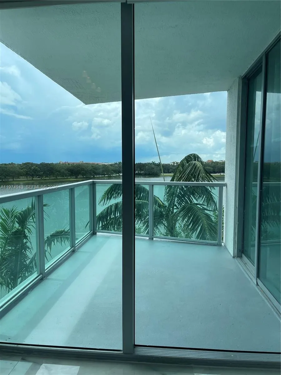 2681 N Flamingo Rd # 401S, Sunrise FL 33323