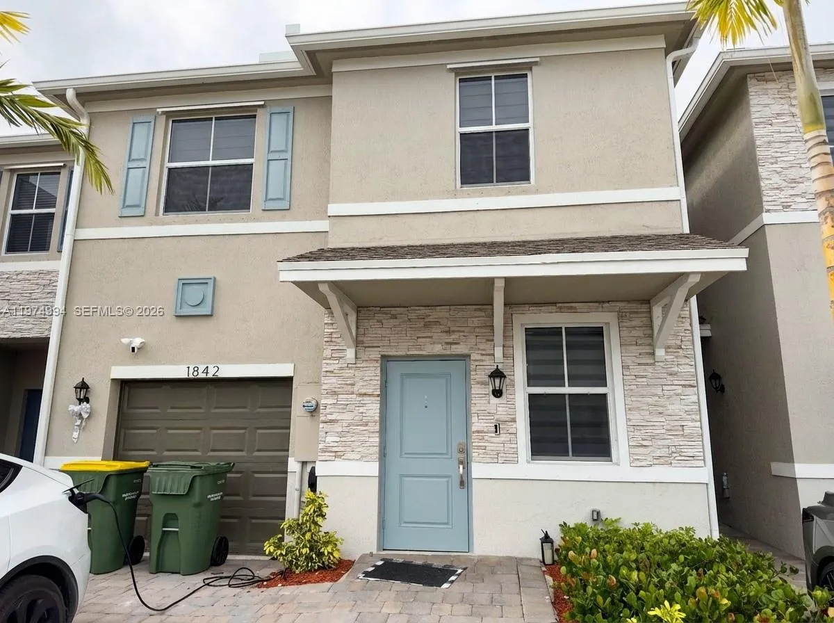 4 bedroom 2 bath for sale at 1842 SE 7th Ter, Homestead FL 33034