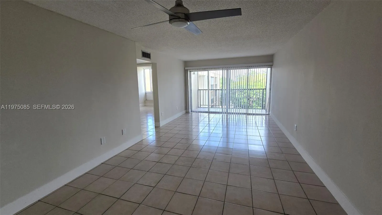 9120 Fontainebleau Blvd # 501, Miami FL 33172