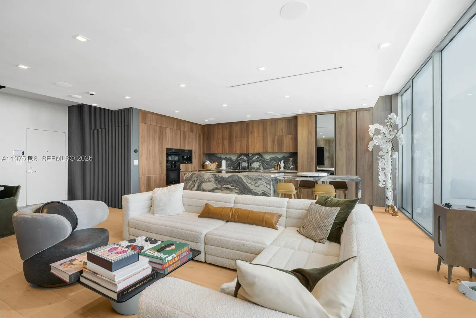 2 bedroom 2 bath for sale at 90 SW 3rd St # 14, Miami FL 33130