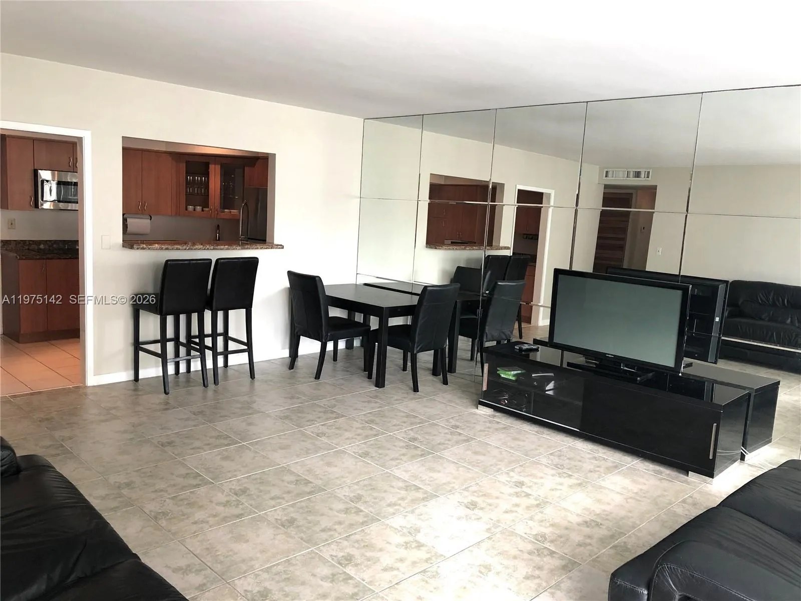 1408 Brickell Bay Dr # 404, Miami FL 33131