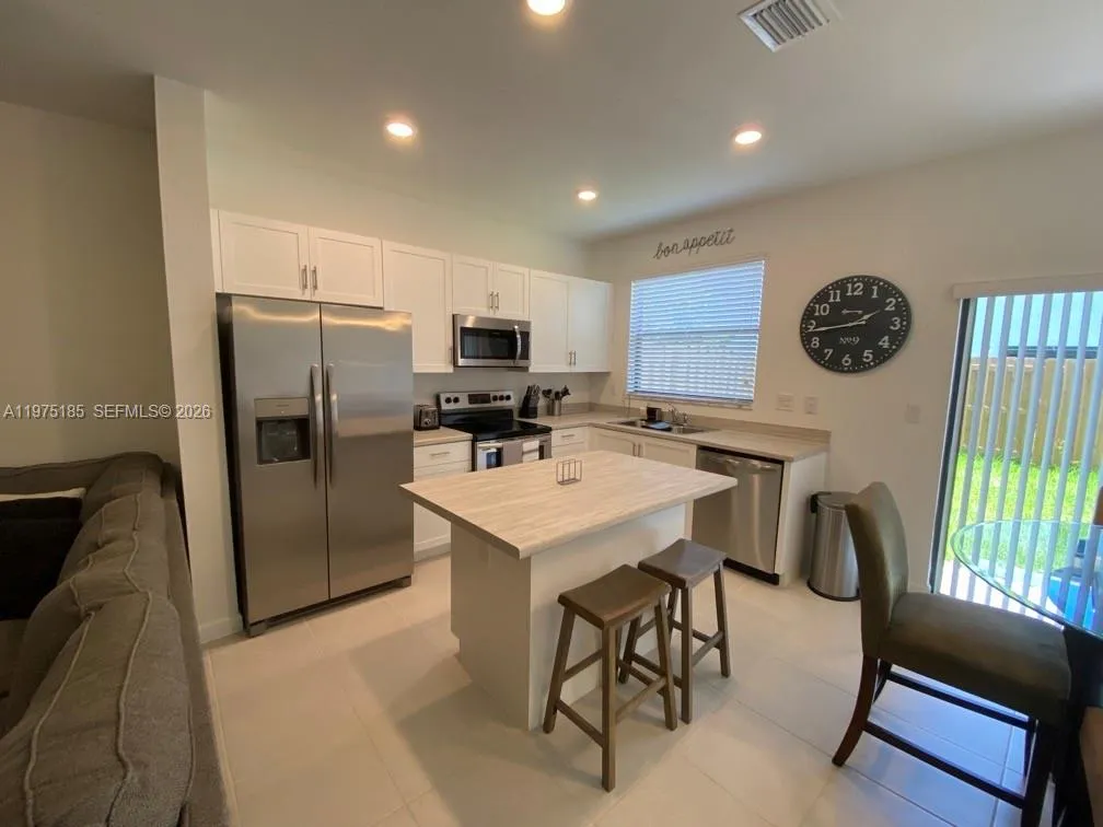 28704 SW 133rd Ct, Homestead FL 33033