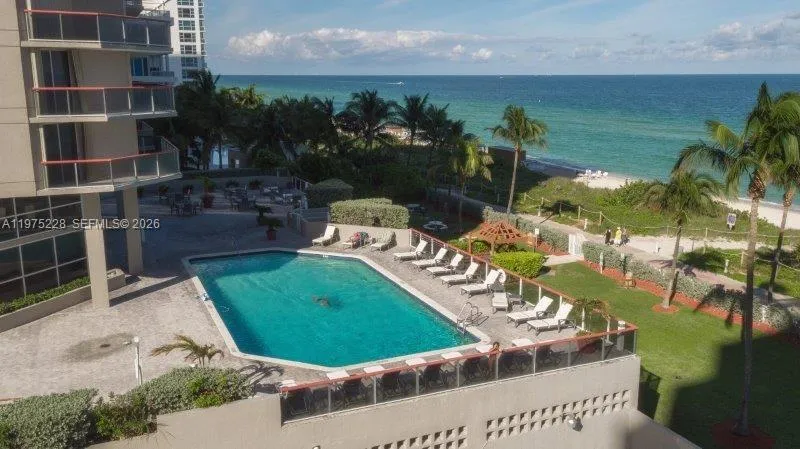6767 Collins Ave # 706, Miami Beach FL 33141