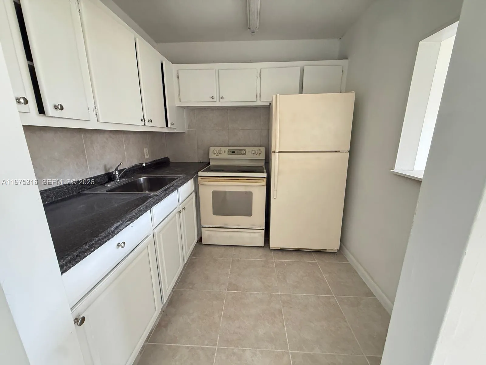 210 Canterbury J # 210, West Palm Beach FL 33417