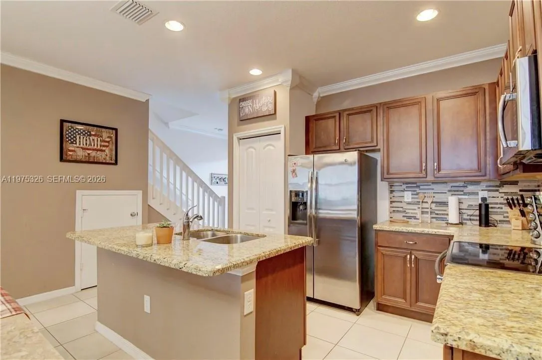 1071 NW 33rd Ct, Pompano Beach FL 33064