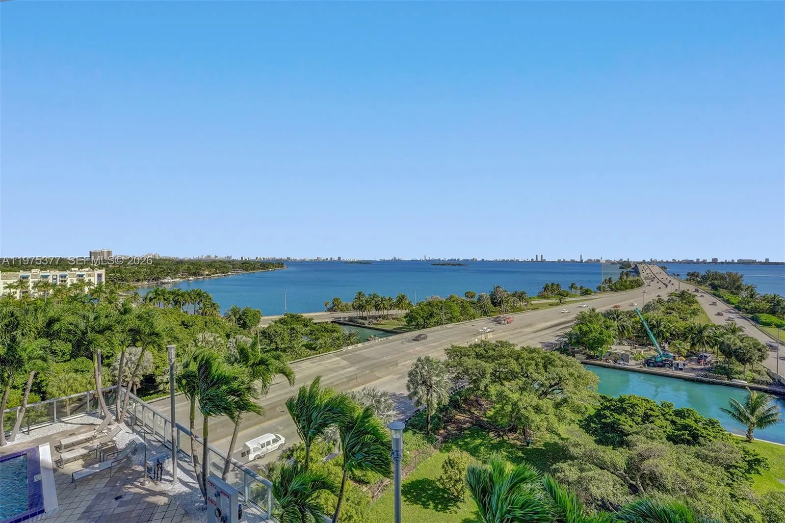 601 NE 36th St # 811, Miami FL 33137