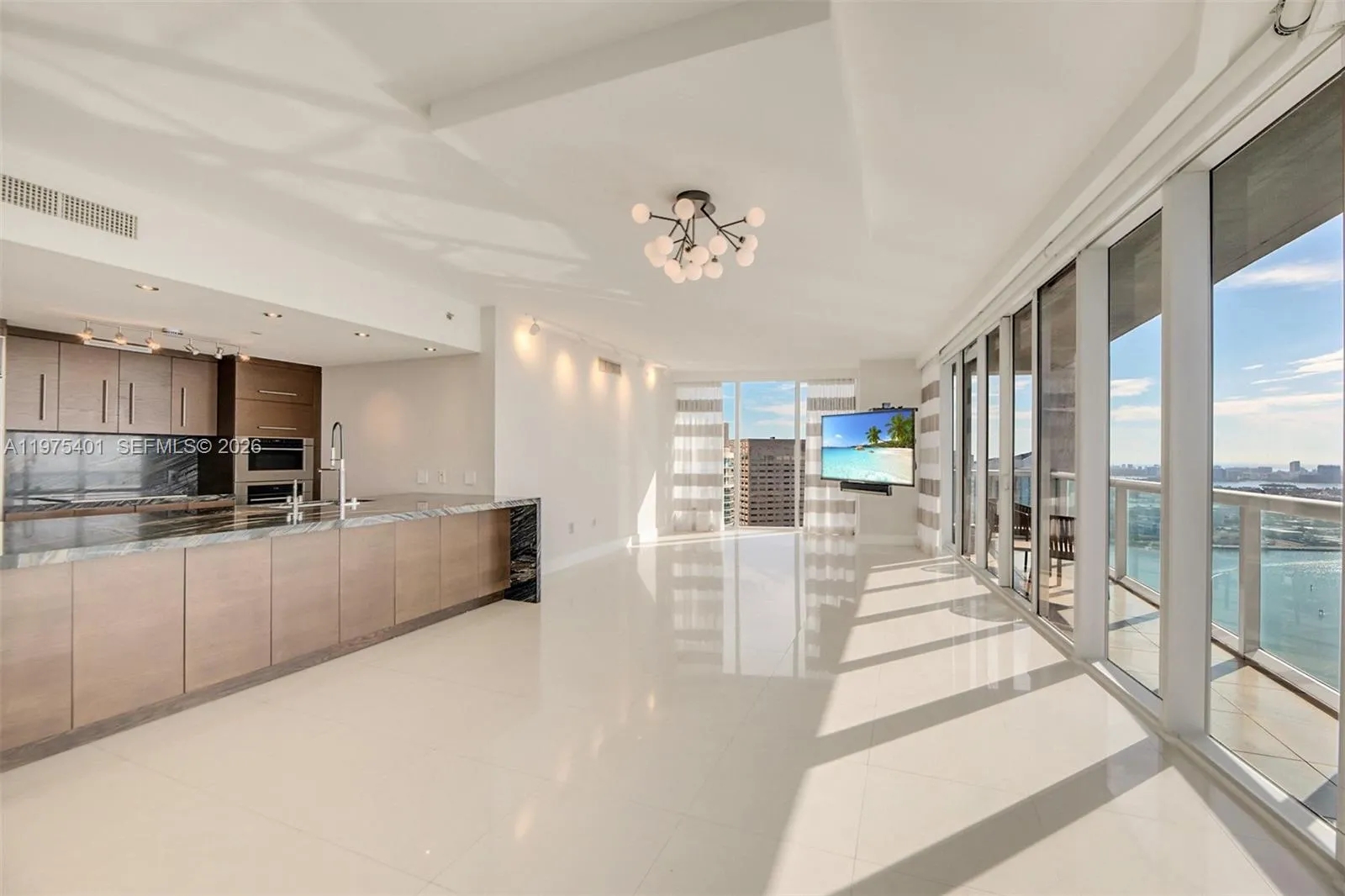 465 Brickell Ave # 4301, Miami FL 33131