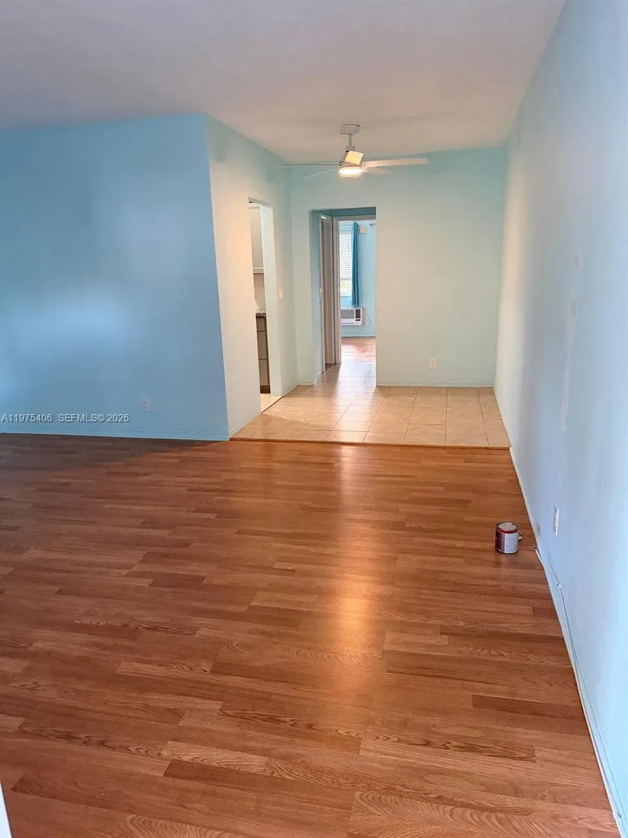 450 Layne Blvd # 17, Hallandale Beach FL 33009