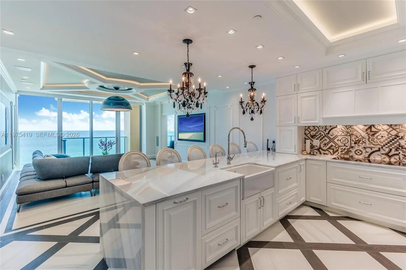 1455 Ocean Dr # 1607, Miami Beach FL 33139