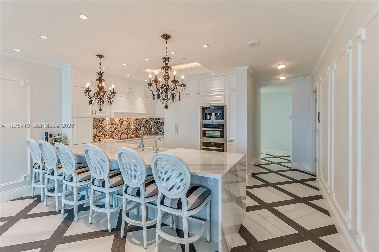 1455 Ocean Dr # 1607, Miami Beach FL 33139