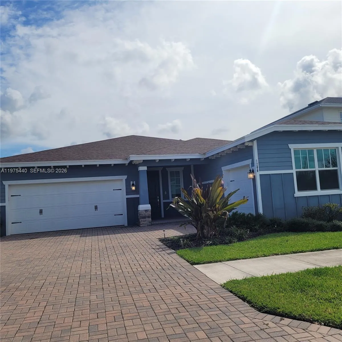 1200 Sterling Pine Place, Loxahatchee FL 33470