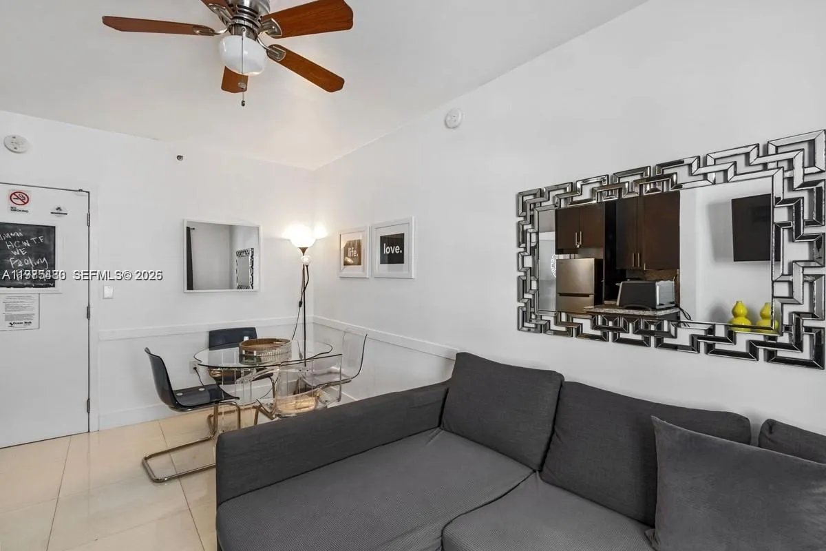 1 bedroom 1 bath for sale at 335 Ocean Dr # 310, Miami Beach FL 33139