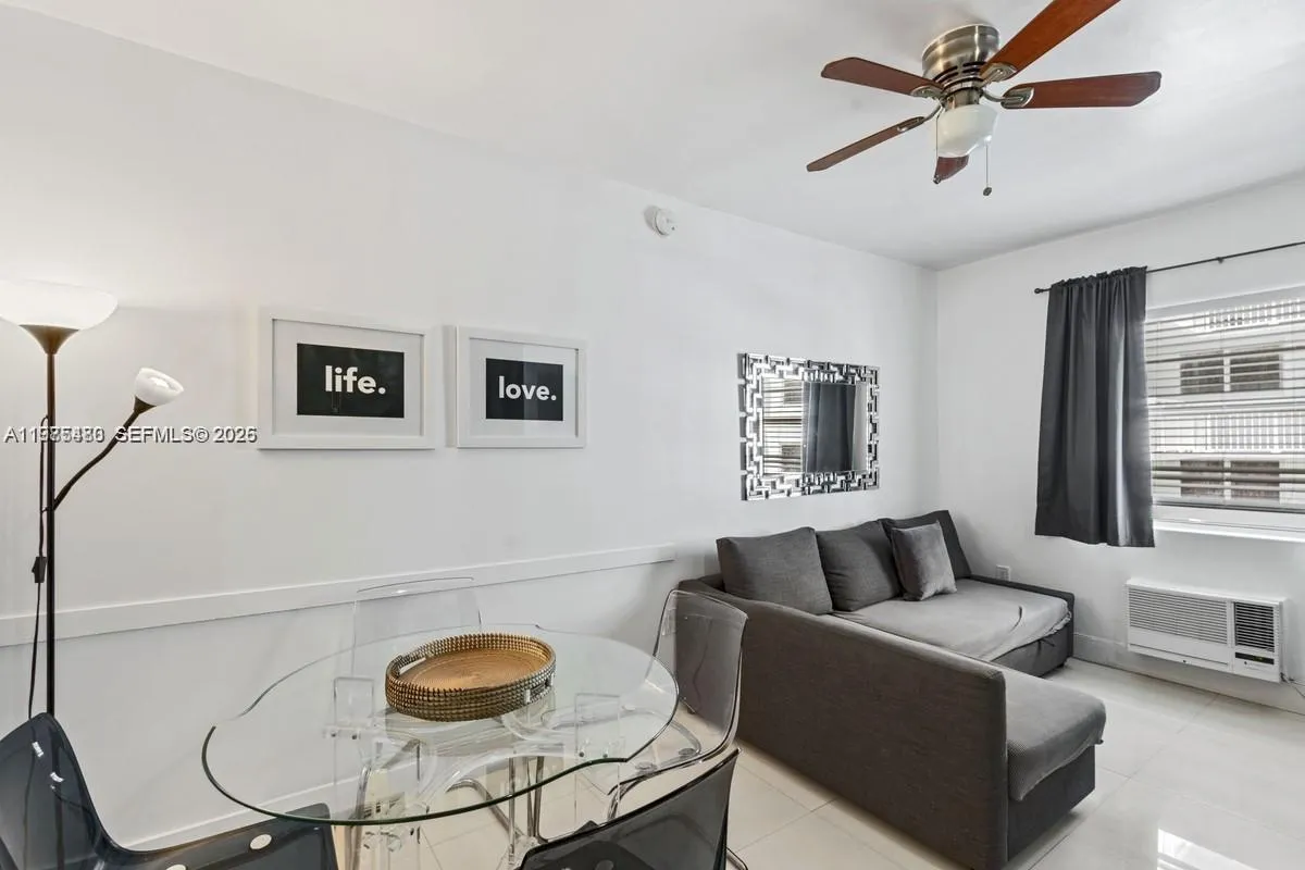 335 Ocean Dr # 310, Miami Beach FL 33139