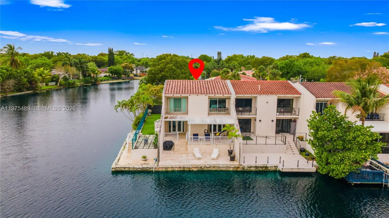 3 bedroom 2 bath for sale at 7282 Jacaranda Ln, Miami Lakes FL 33014