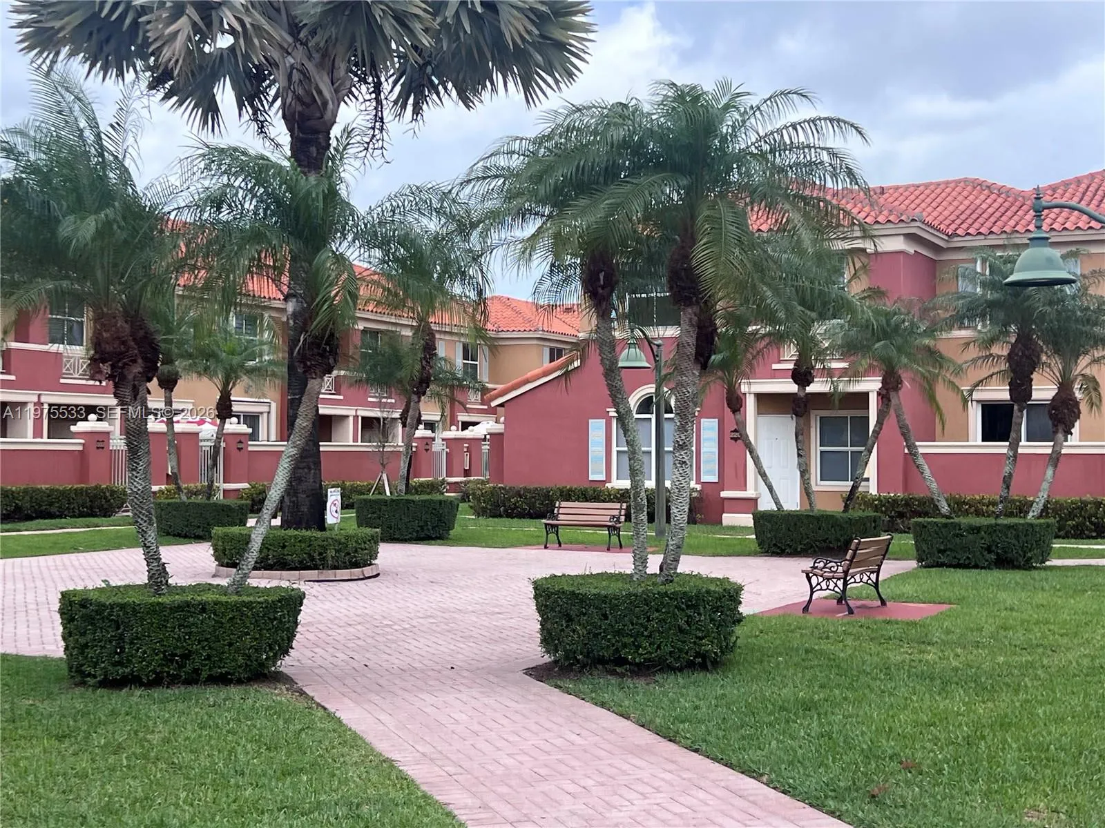 6104 NW 114th Pl # 213, Doral FL 33178