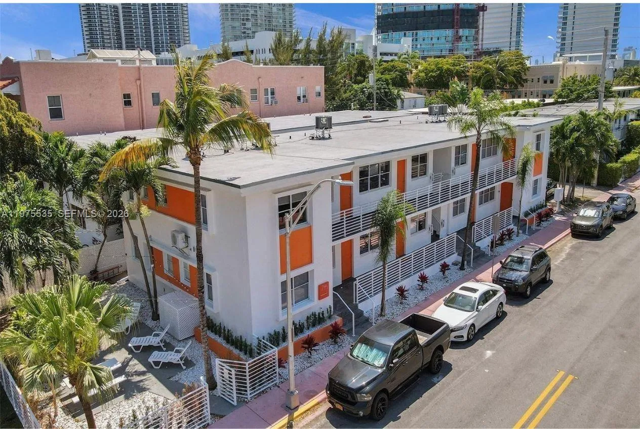 1000 7th Street, Miami Beach FL 33139