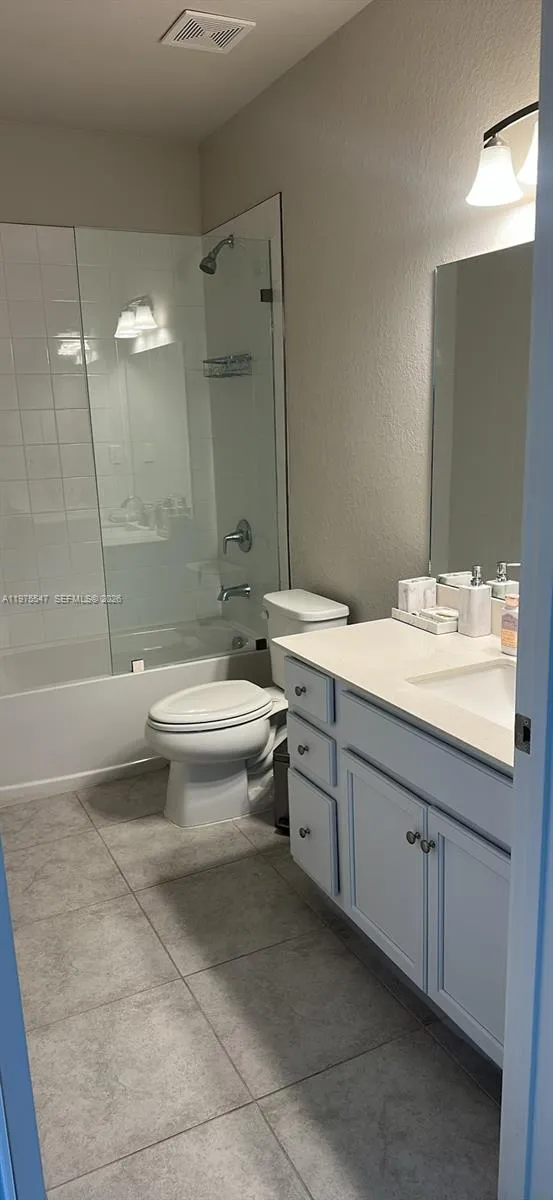 1070 NW 6th Ter, Florida City FL 33034