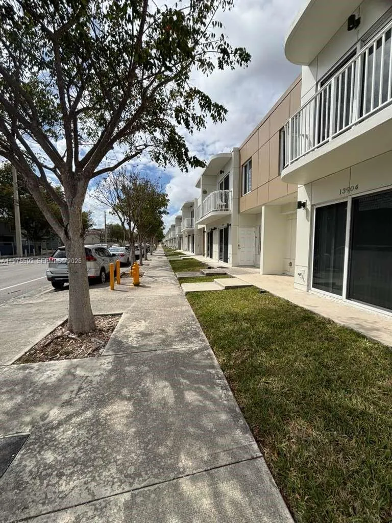 13900 SW 259th Way, Homestead FL 33032