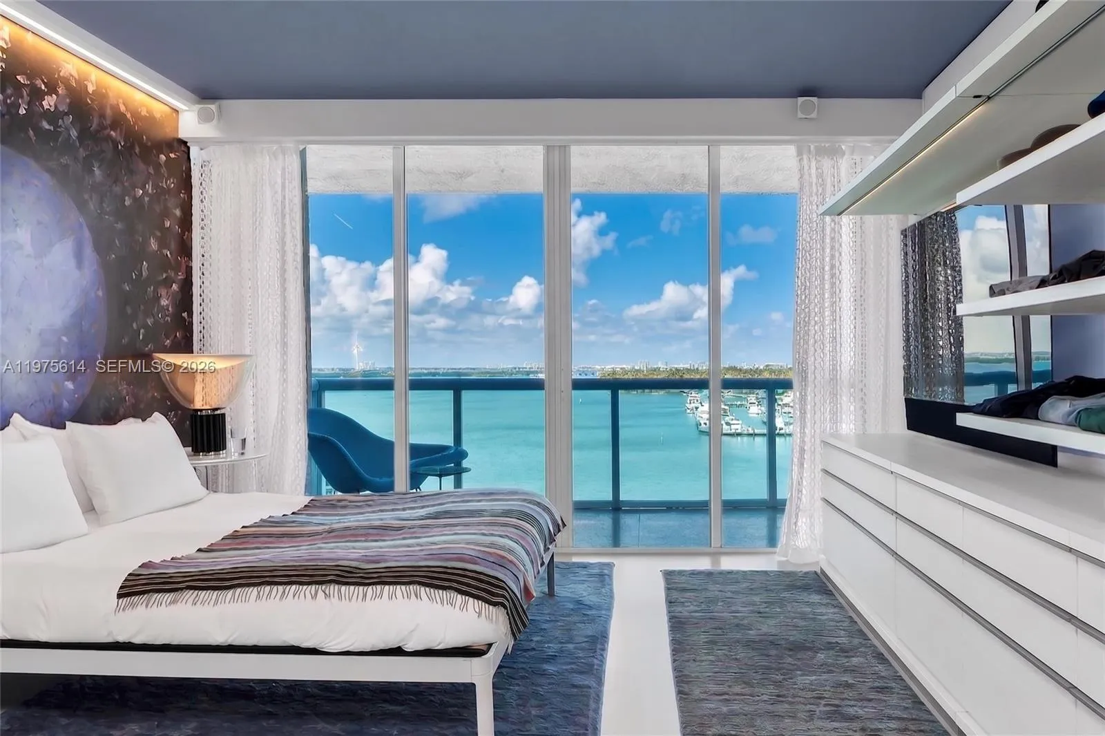 10 Venetian Way # 904, Miami Beach FL 33139