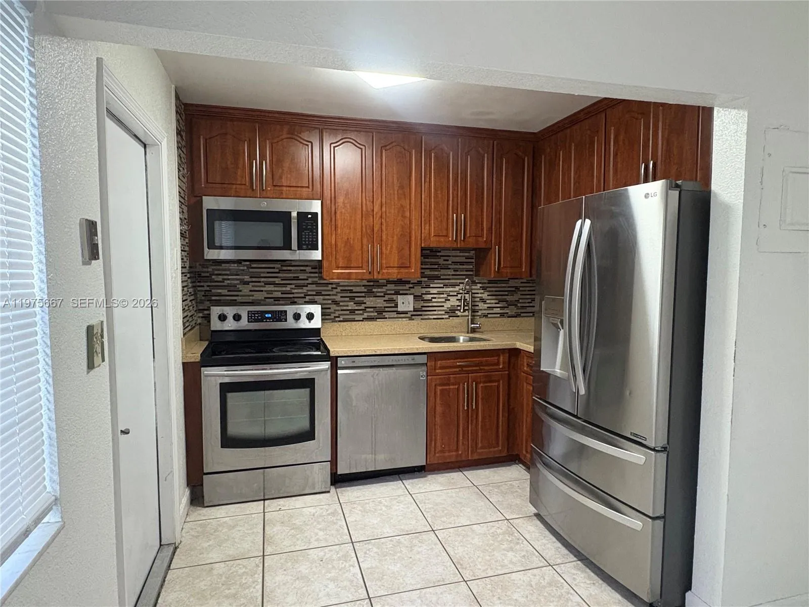 821 NW 46th Ave # 821, Plantation FL 33317