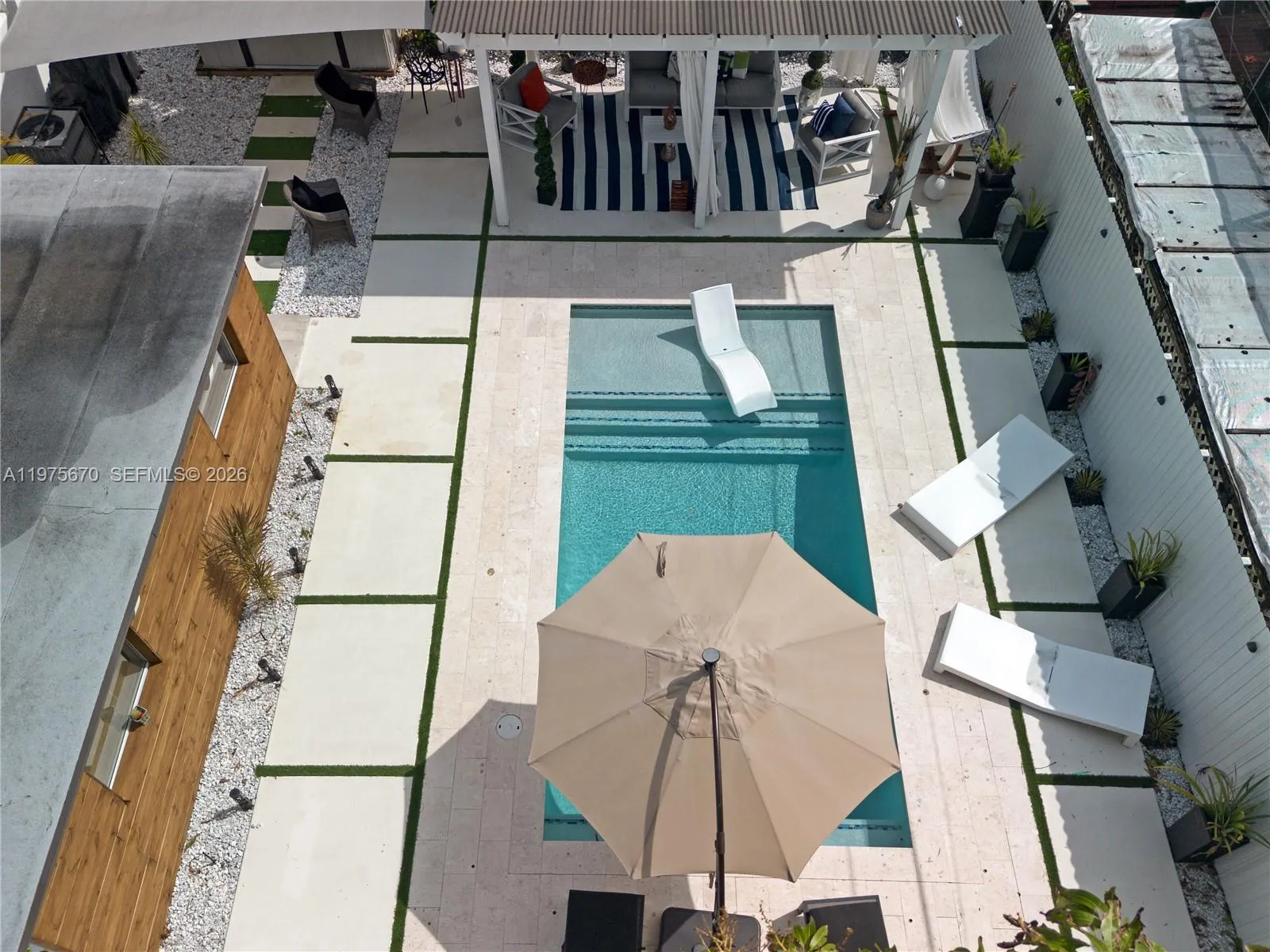 920 NE 159th St # 0, North Miami Beach FL 33162