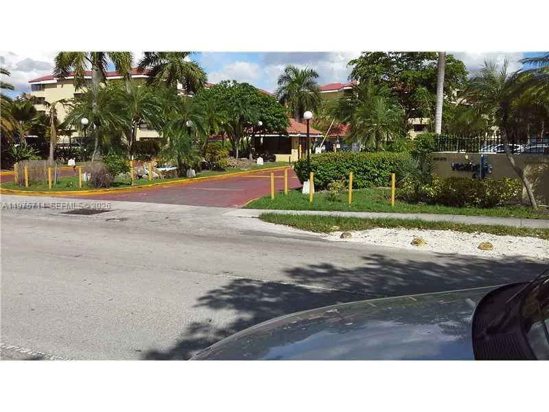 2 bedroom 1 bath for sale at 8255 SW 152nd Ave # 309, Miami FL 33193