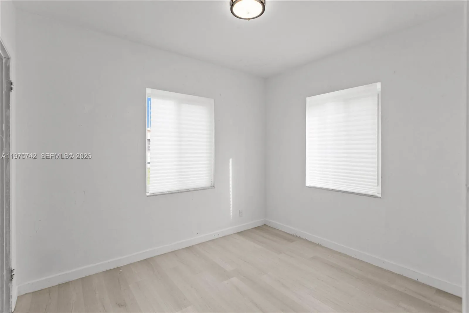 400 NW 47th St, Miami FL 33127