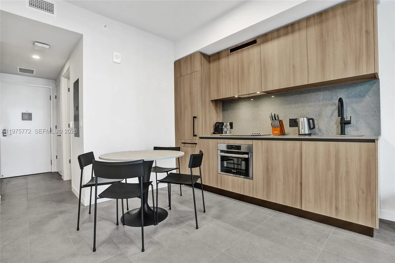 1 bedroom 2 bath for sale at 121 NE 5th St # 2411, Miami FL 33132