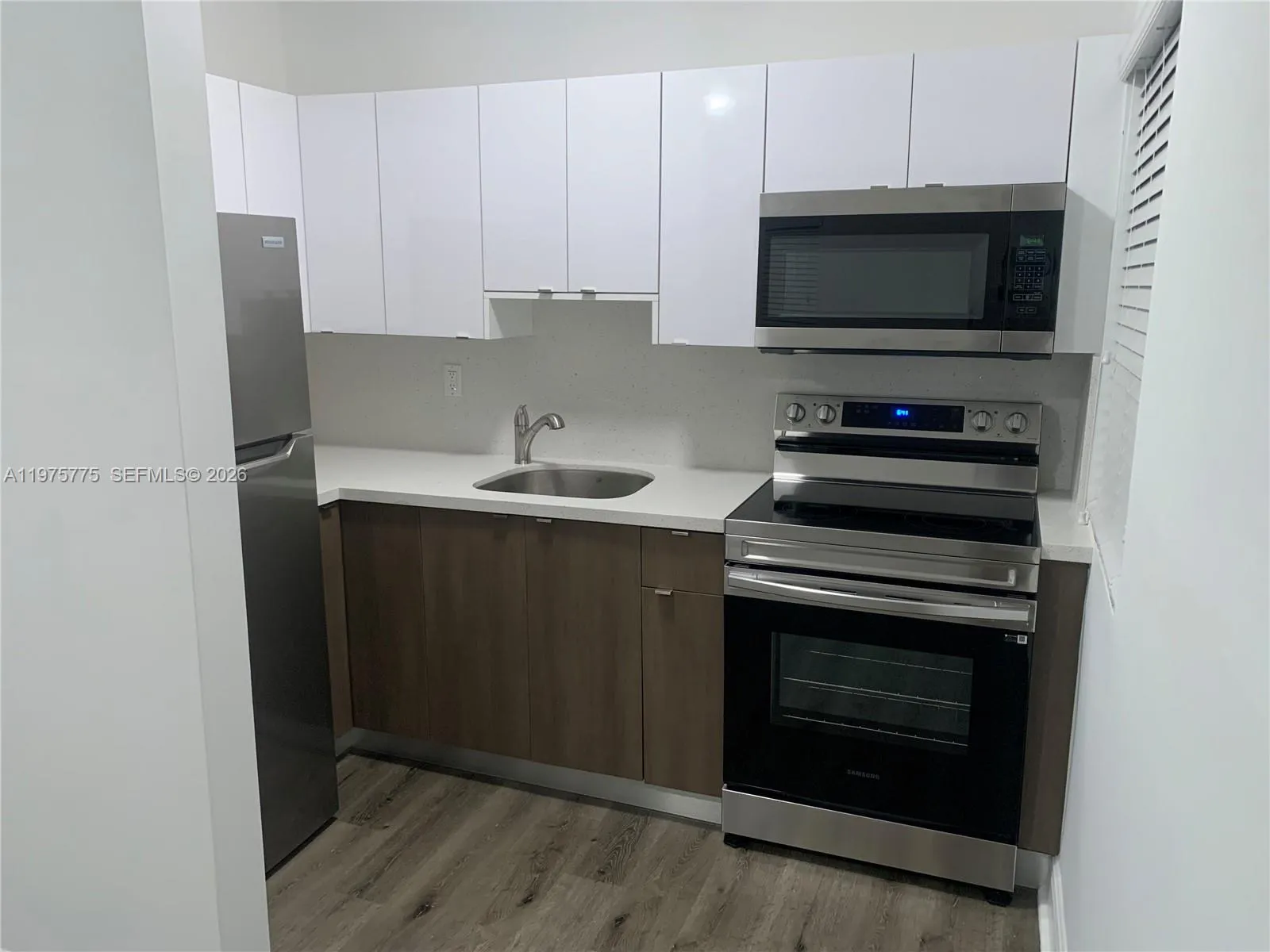 1218 Salzedo St # 5, Coral Gables FL 33134